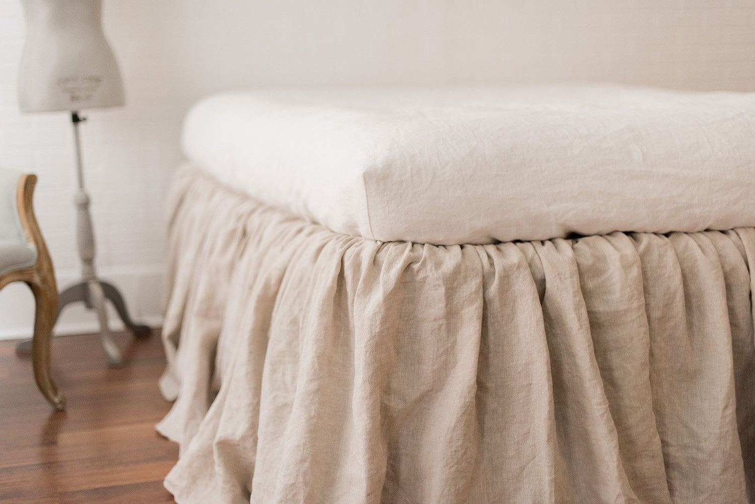 Linen Ruffled Bed Skirt - Base Valance - Linen Mattress Cover Natural Flax - White, Oatmeal, Mustard Bed Skirt - Twin, Full, Queen, King