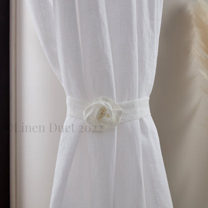 Linin Curtain Tie Backs with Floral Decor