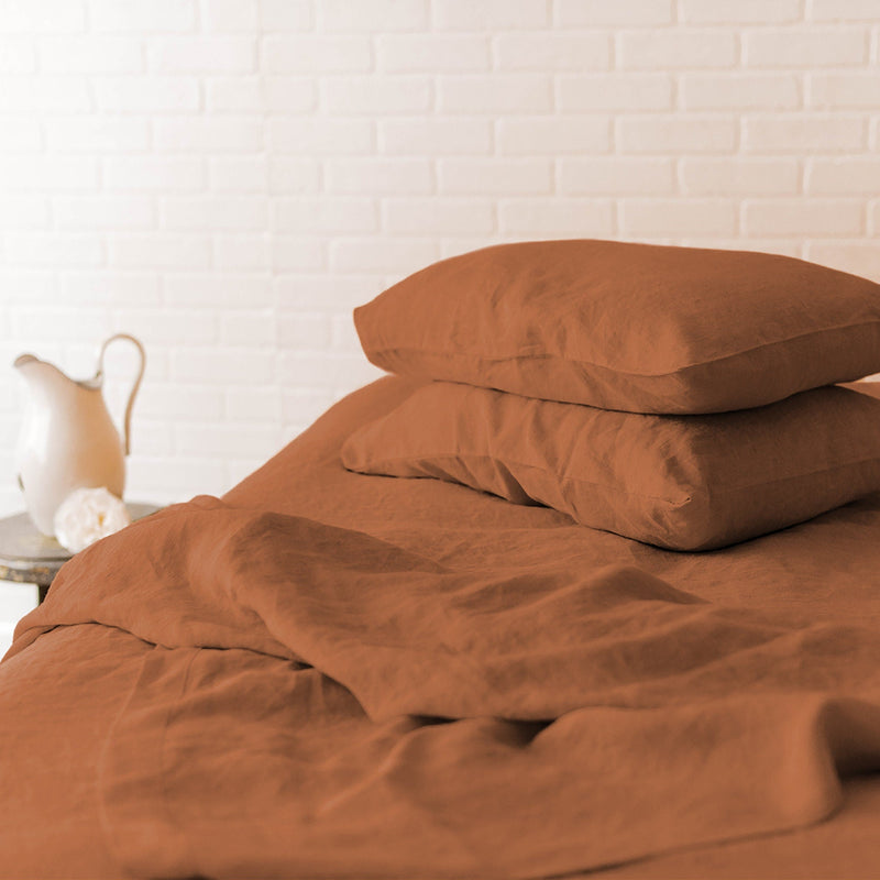 Cinnamon Linen Bedding Set with Flat Sheet, Fitted Sheet and Pillowcases