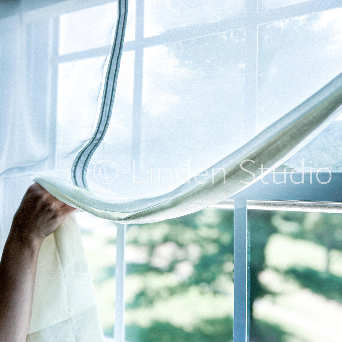 Custom Cloud Roman Shades from Your Fabric, Sewing Service/Seamstress, Functional Cloud Roman Shades from Your Material | COM Roman Shades